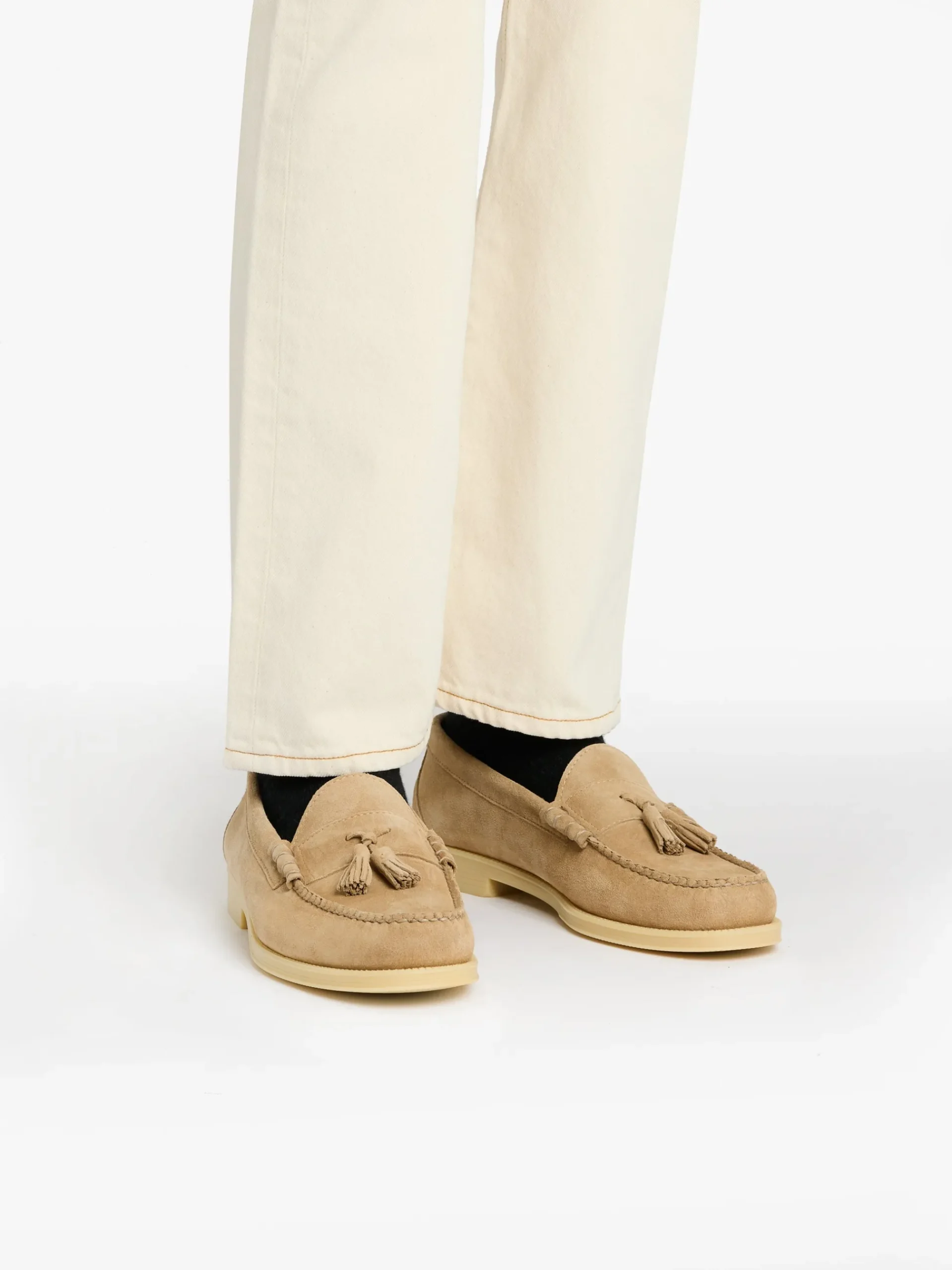 Hot G.H.BASS Easy Weejuns Lennox Tassel Loafers Suede Off White