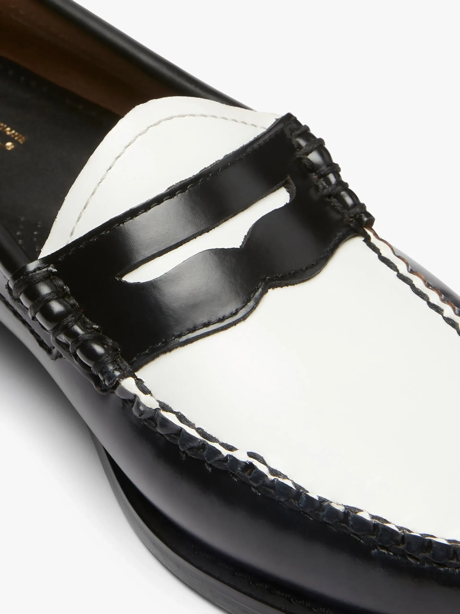 New G.H.BASS Weejuns Penny Loafers Leather Black & White