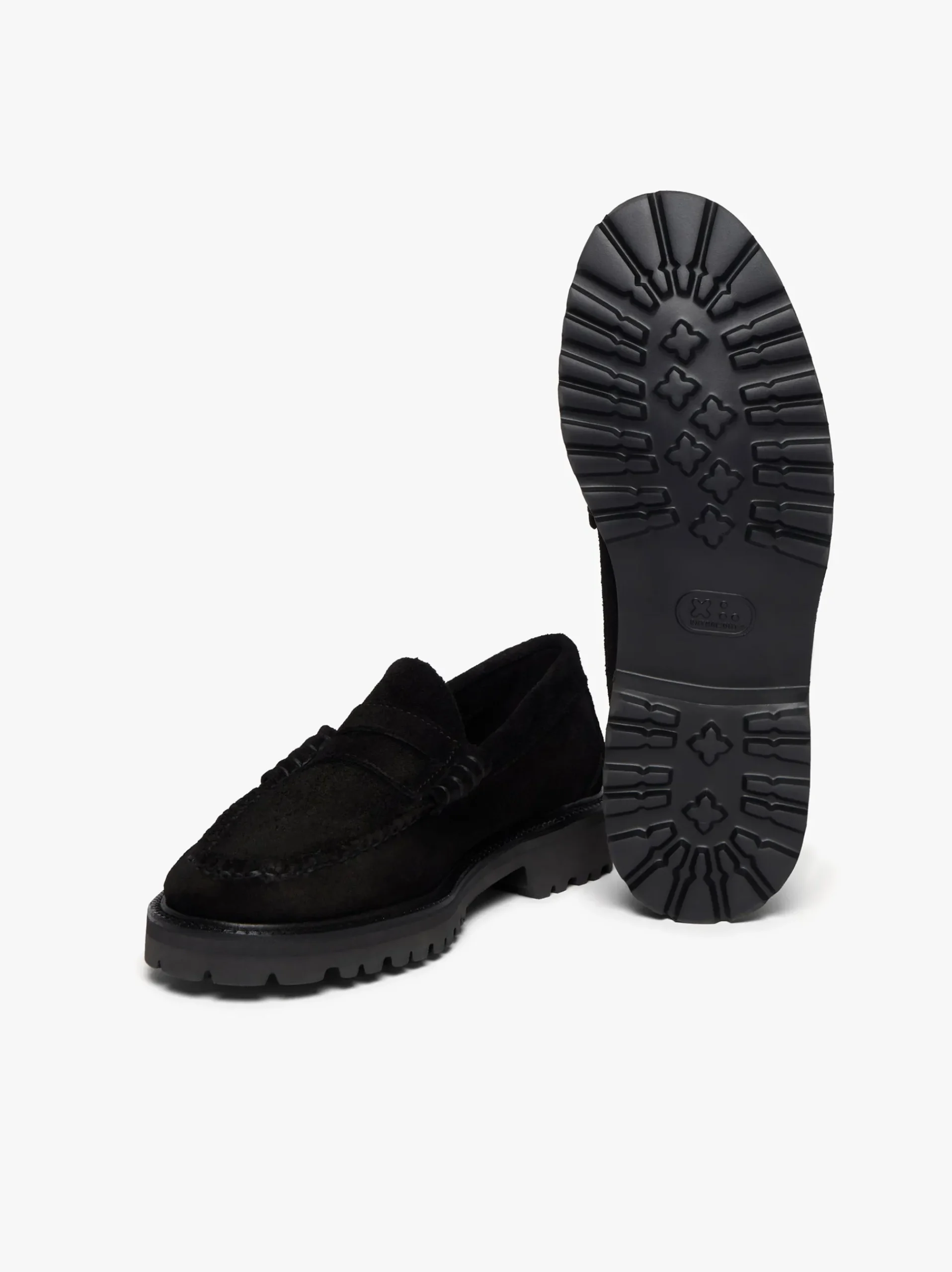 Discount G.H.BASS Weejuns 90s Larson Penny Loafers Suede Black