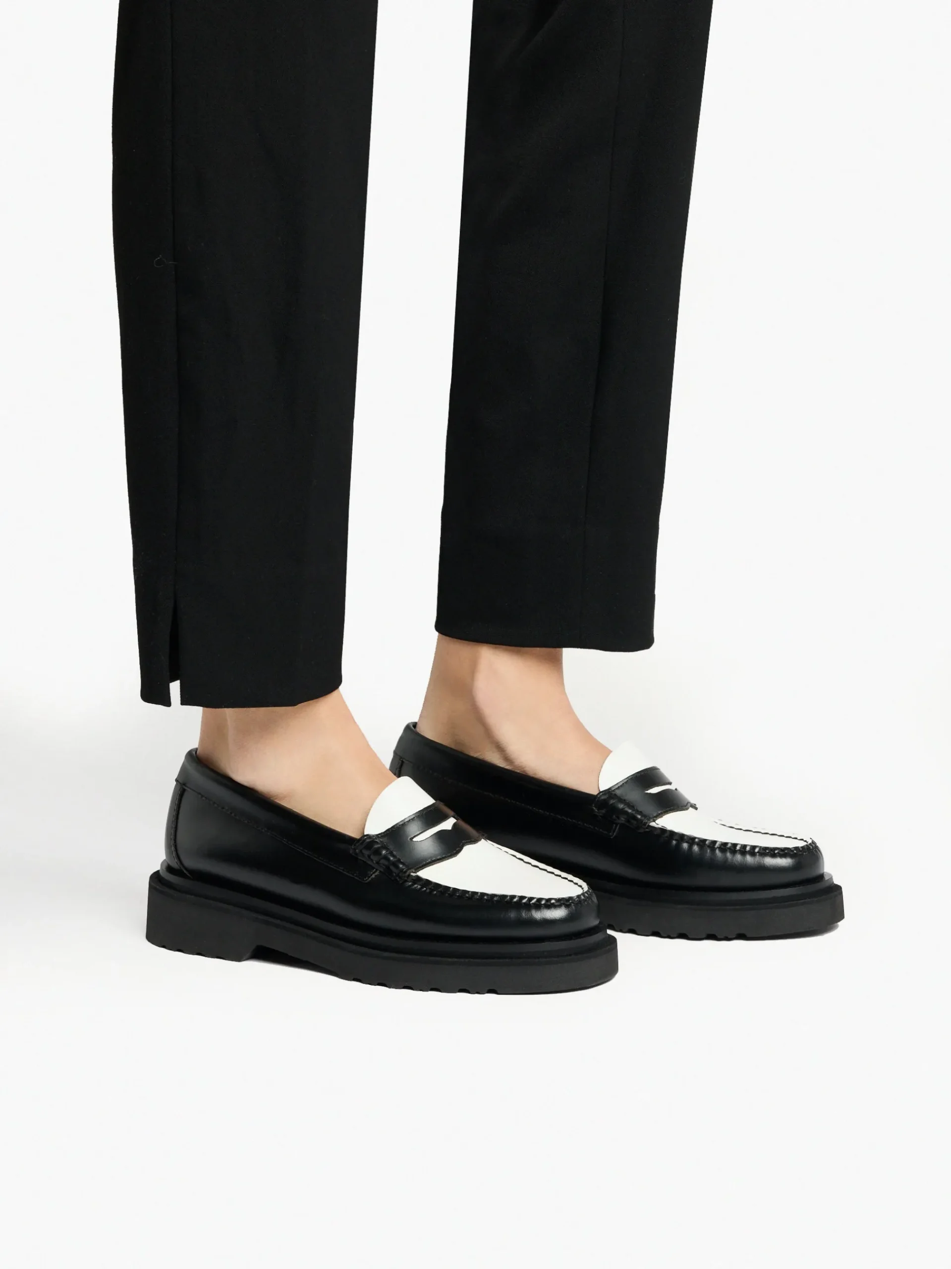 Online G.H.BASS Weejuns Step Penny Loafers Black & White Leather